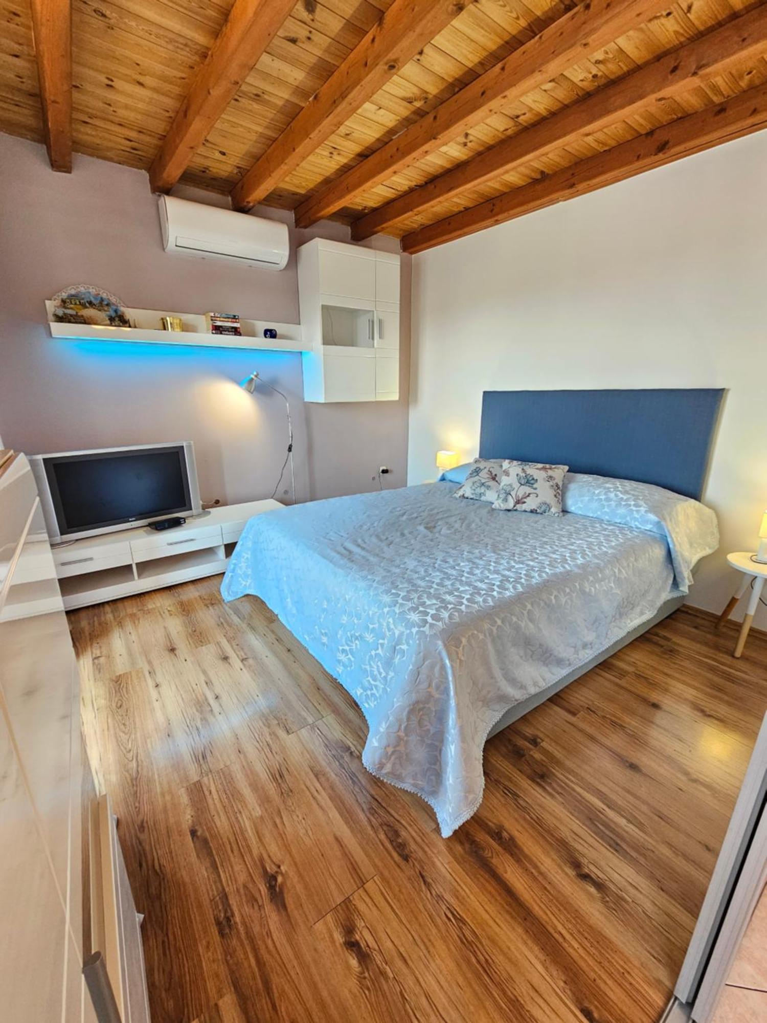 Appartamento Neven Parking Place *